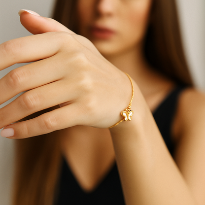 18Kt Butterfly Charm Bracelet