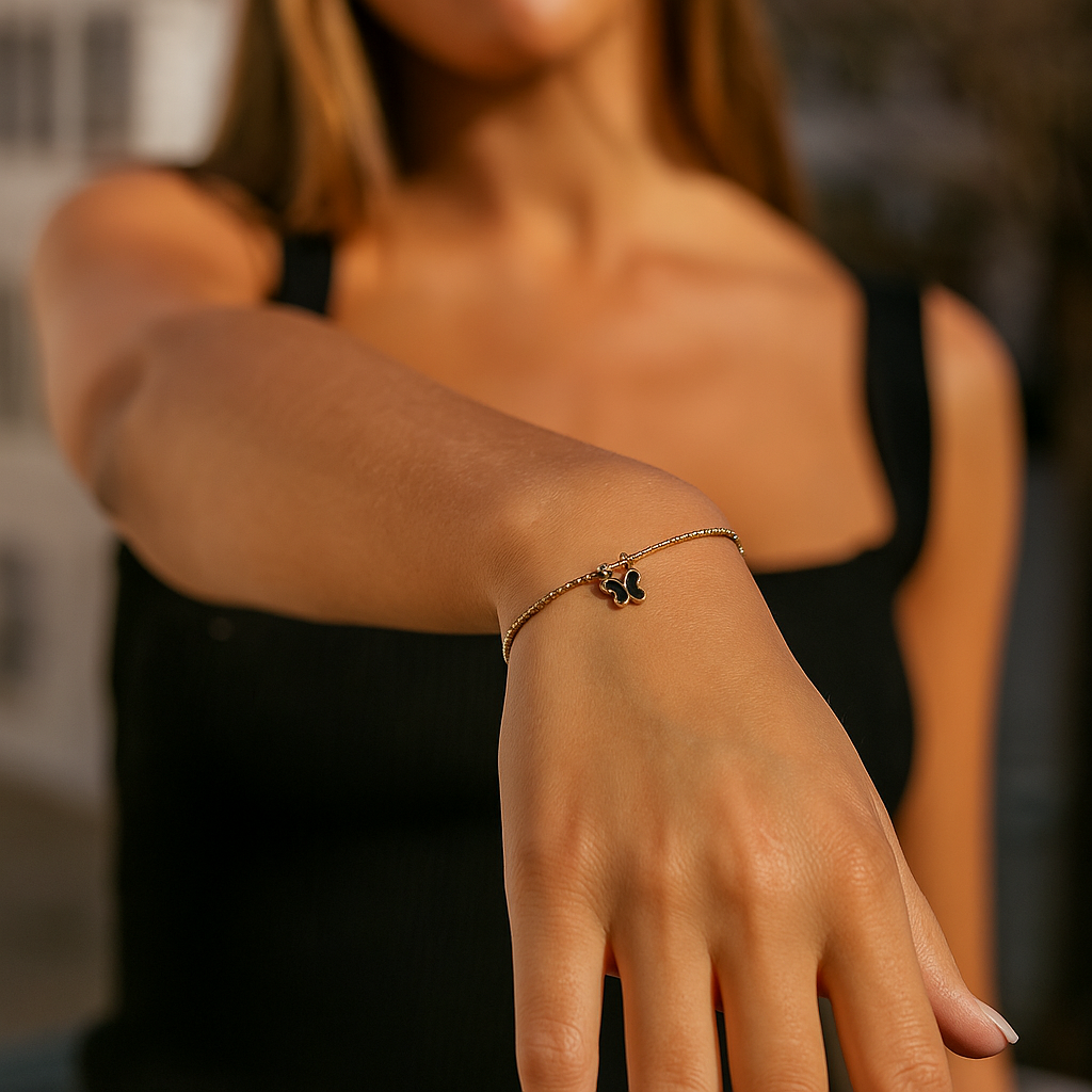 18Kt Butterfly Charm Bracelet
