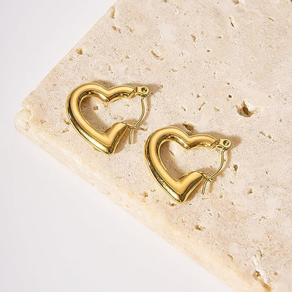 18K heart shaped gold hoop earrings for women