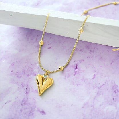 18Kt Heart Ball Pendant